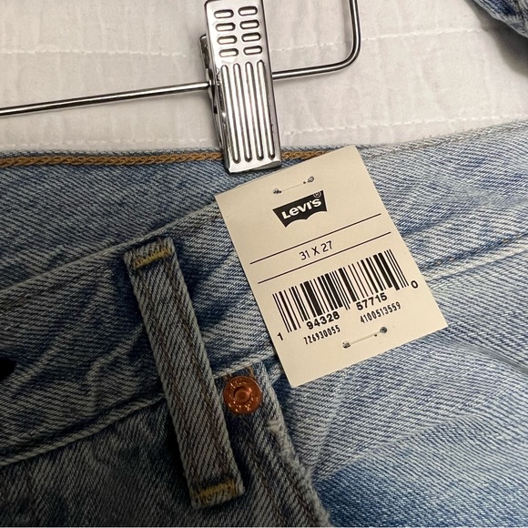 NWT Levi’s 501 Light Wash Ribcage Cropped Ankle Jeans - Picture 8 of 12